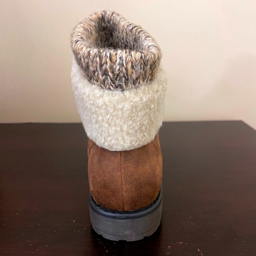 Cliffs by White Mountain Duena Tobacco Brown Sherpa Knit Ankle Boots C25084-303 - Picture 6 of 8